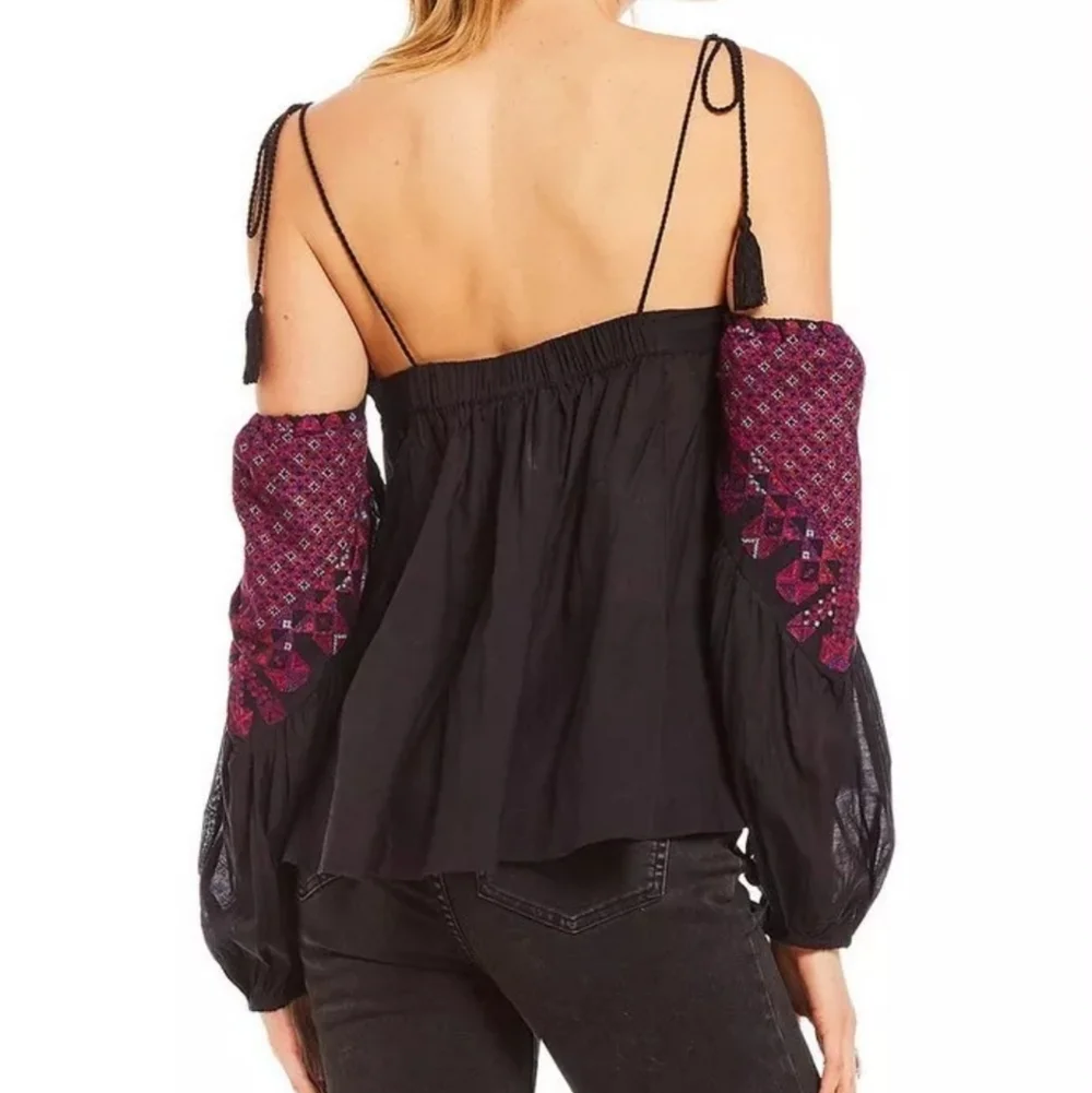 Free People Vacay Vibin Cold Shoulder Top Blouse Size S